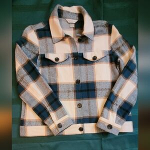 Womens  Small Top Button Down